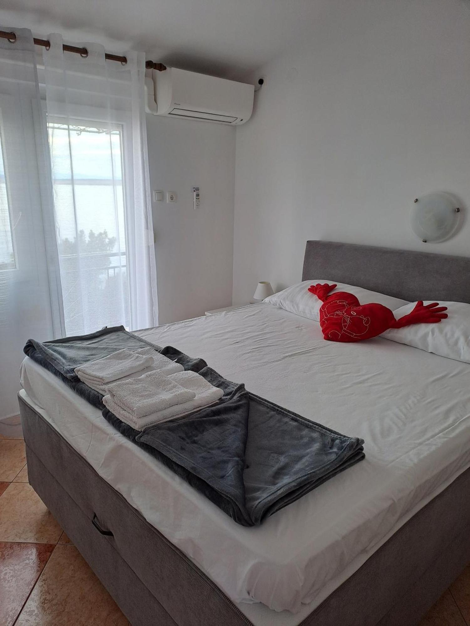 Apartment Apartments By The Sea Dramalj, Crikvenica - 2376